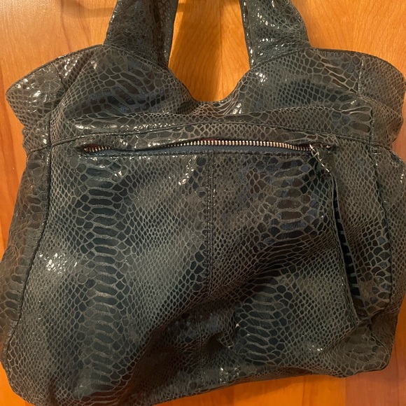 Dark green in GUC shoulder bag - Picture 3 of 8